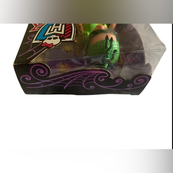 Monster High Deuce Gorgon Scaris City of Frights Doll In Box Mattel Collectible - Picture 6 of 8